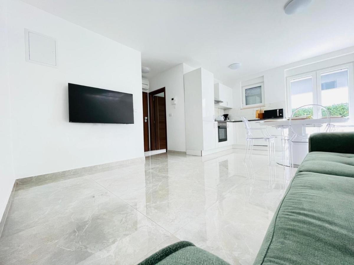 Seascape Residence Пиешчана Увала Екстериор снимка